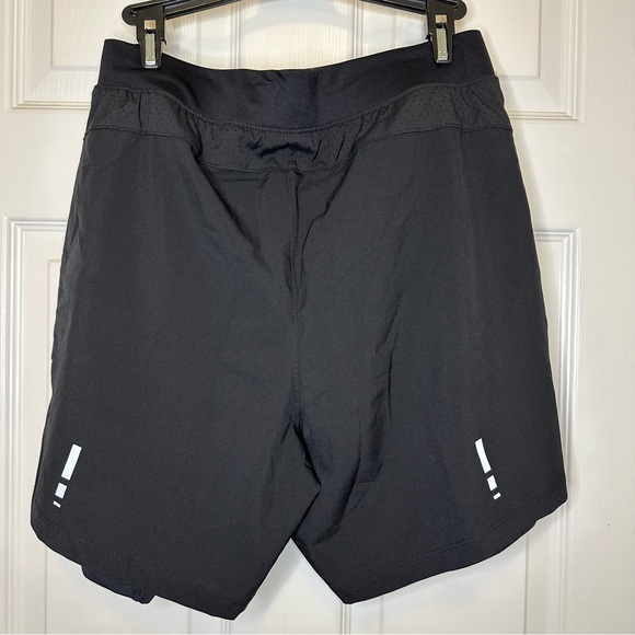 TRADED - Picture 5 of 7